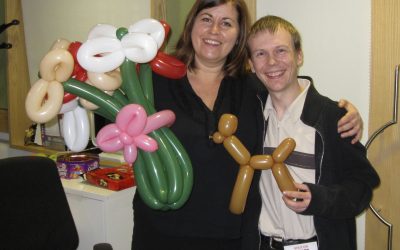 Lisa Tarbuck Creates Balloon Dog – on the radio! (with audio)